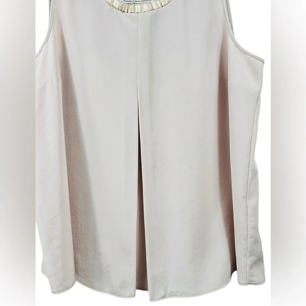 Dorothy Perkins sleeveless bejeweled neckline top, 14, flared, soft flowy Shell - Picture 7 of 9